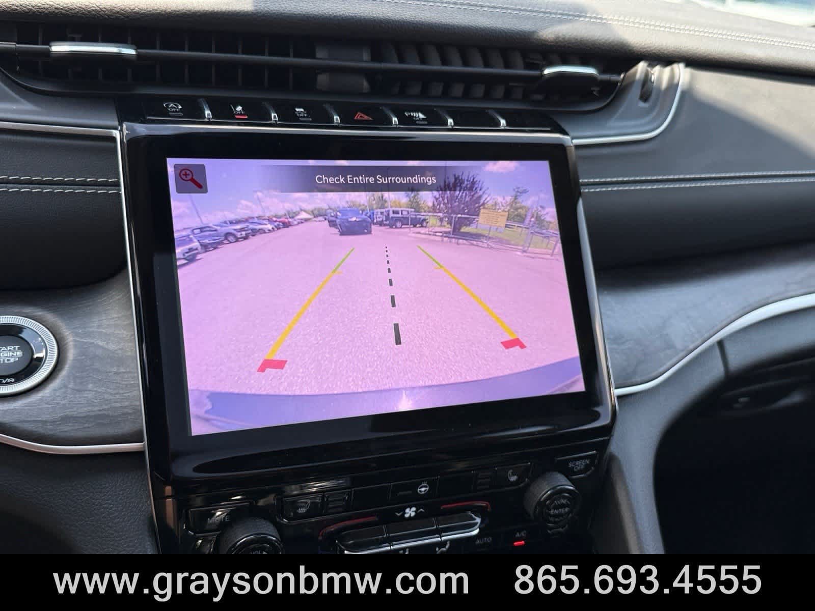 Used 2022 Jeep Grand Cherokee L Limited AWD/4WD image 34