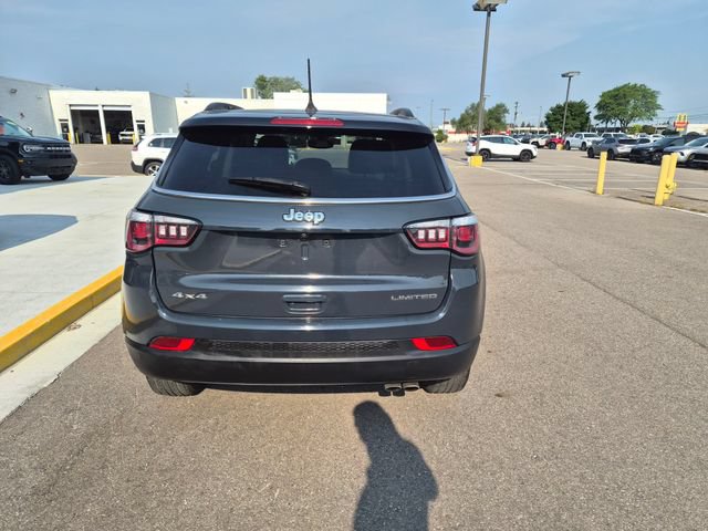 Used 2018 Jeep Compass Limited AWD/4WD image 8