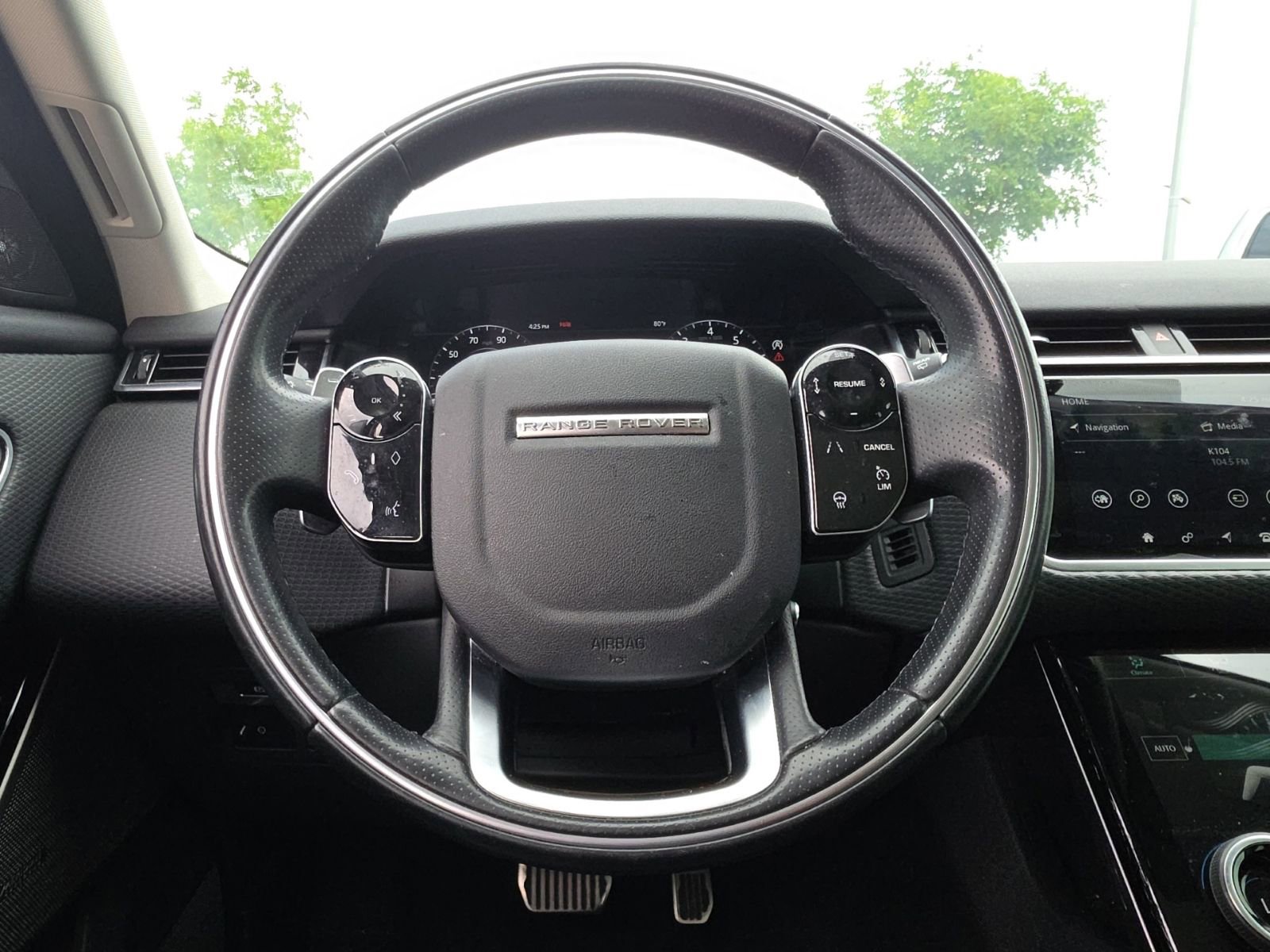 Used 2020 Land Rover Range Rover Velar R-Dynamic S AWD/4WD image 21