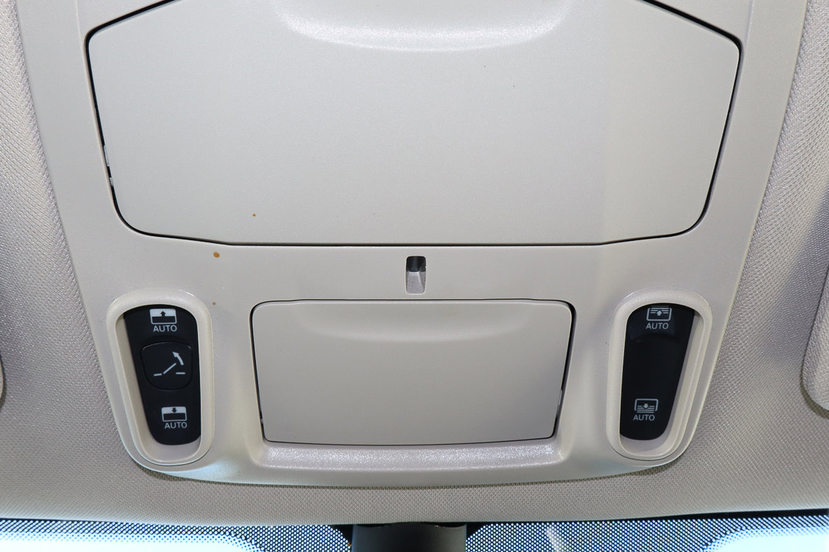 Used 2023 Chrysler Pacifica Limited image 31