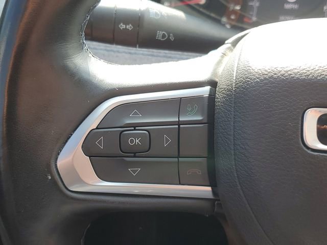 Used 2022 Jeep Compass Latitude w/ Sun and Sound Group AWD/4WD image 23