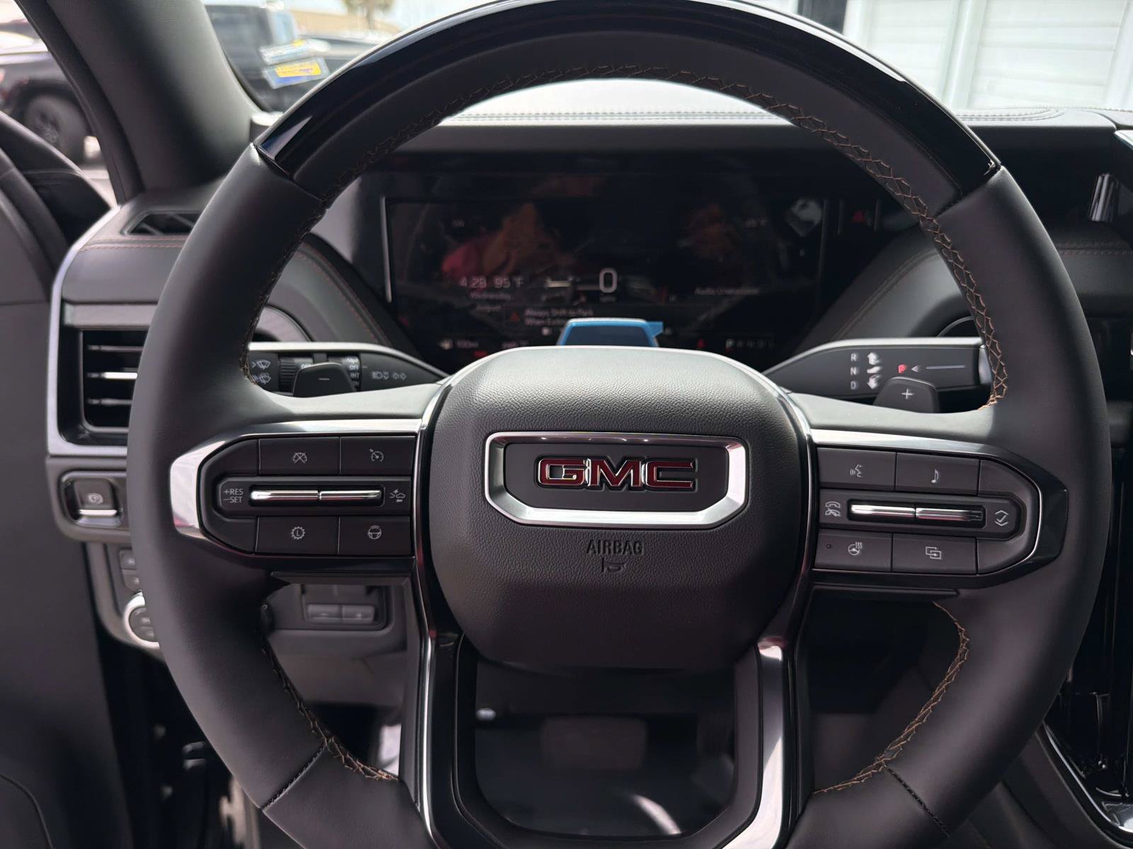 New 2026 GMC Yukon AT4 w/ AT4 Premium Plus Package AWD/4WD image 26