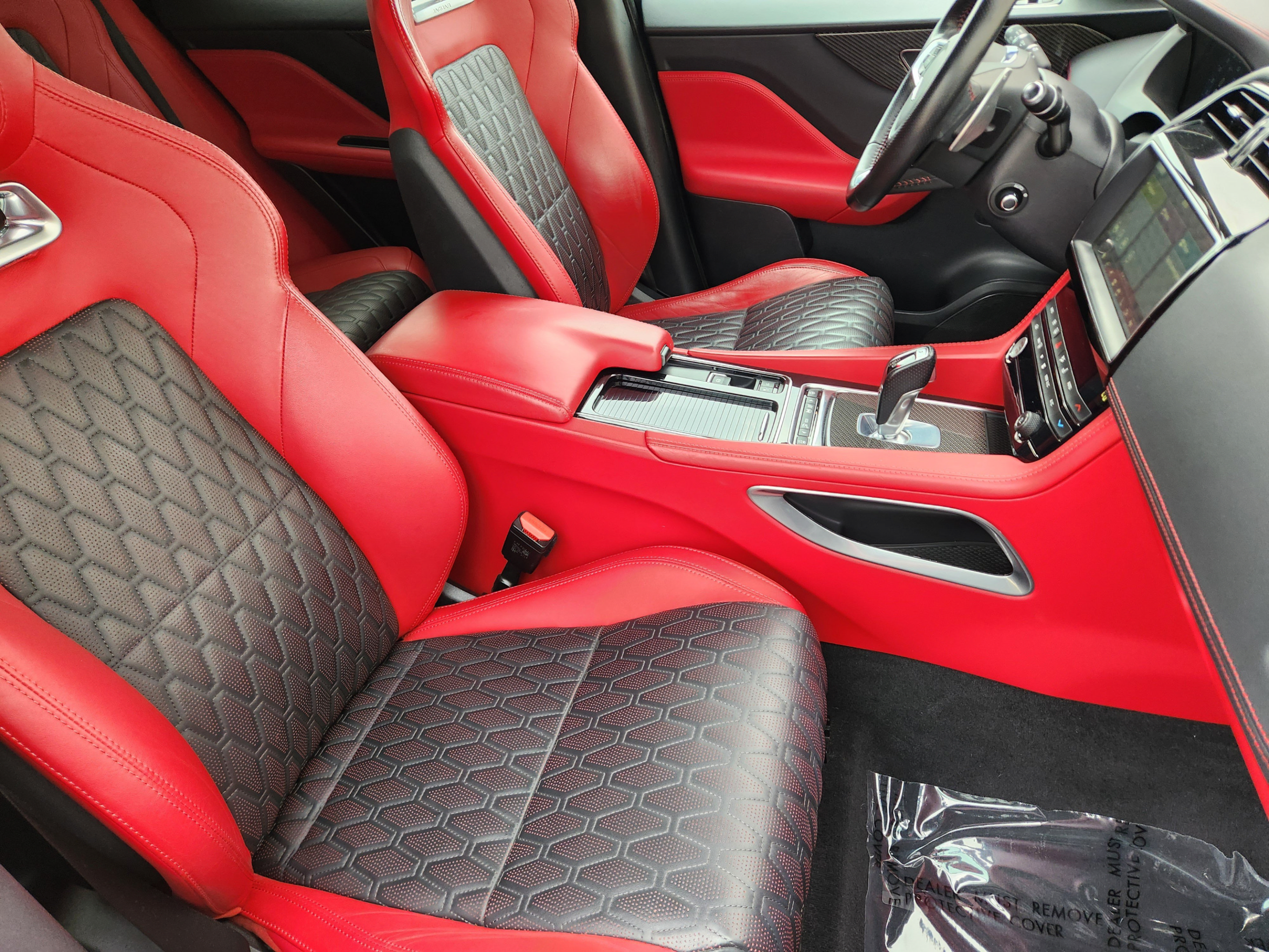 Used 2020 Jaguar F-PACE SVR AWD/4WD image 8