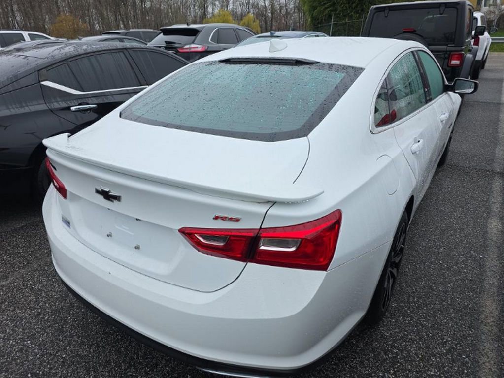 Used 2022 Chevrolet Malibu RS image 4