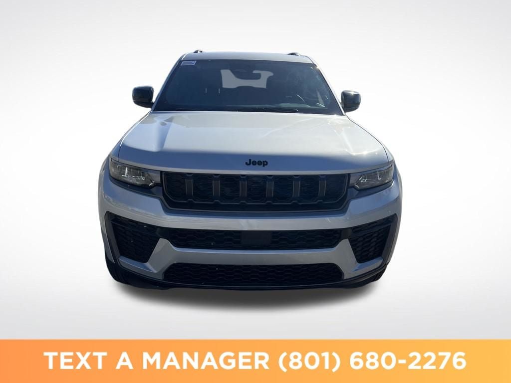 New 2026 Jeep Grand Cherokee Altitude AWD/4WD image 8