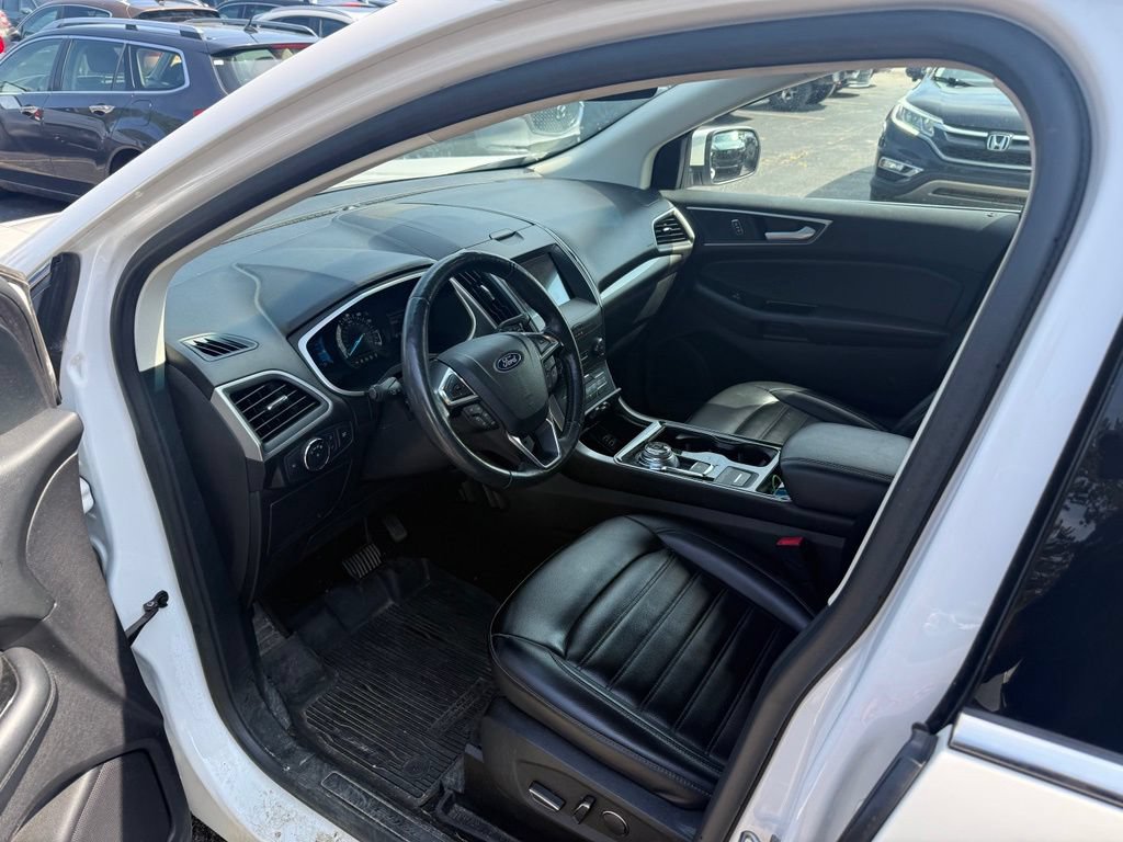 Used 2019 Ford Edge SEL w/ Equipment Group 201A AWD/4WD image 7