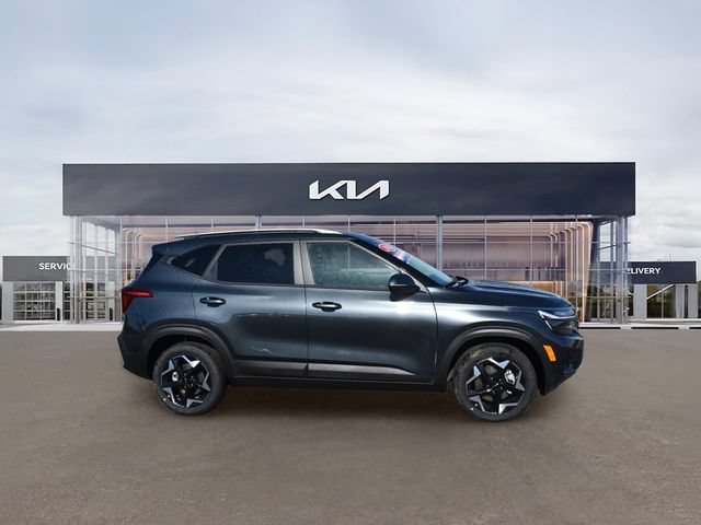 New 2026 Kia Seltos S AWD/4WD image 2
