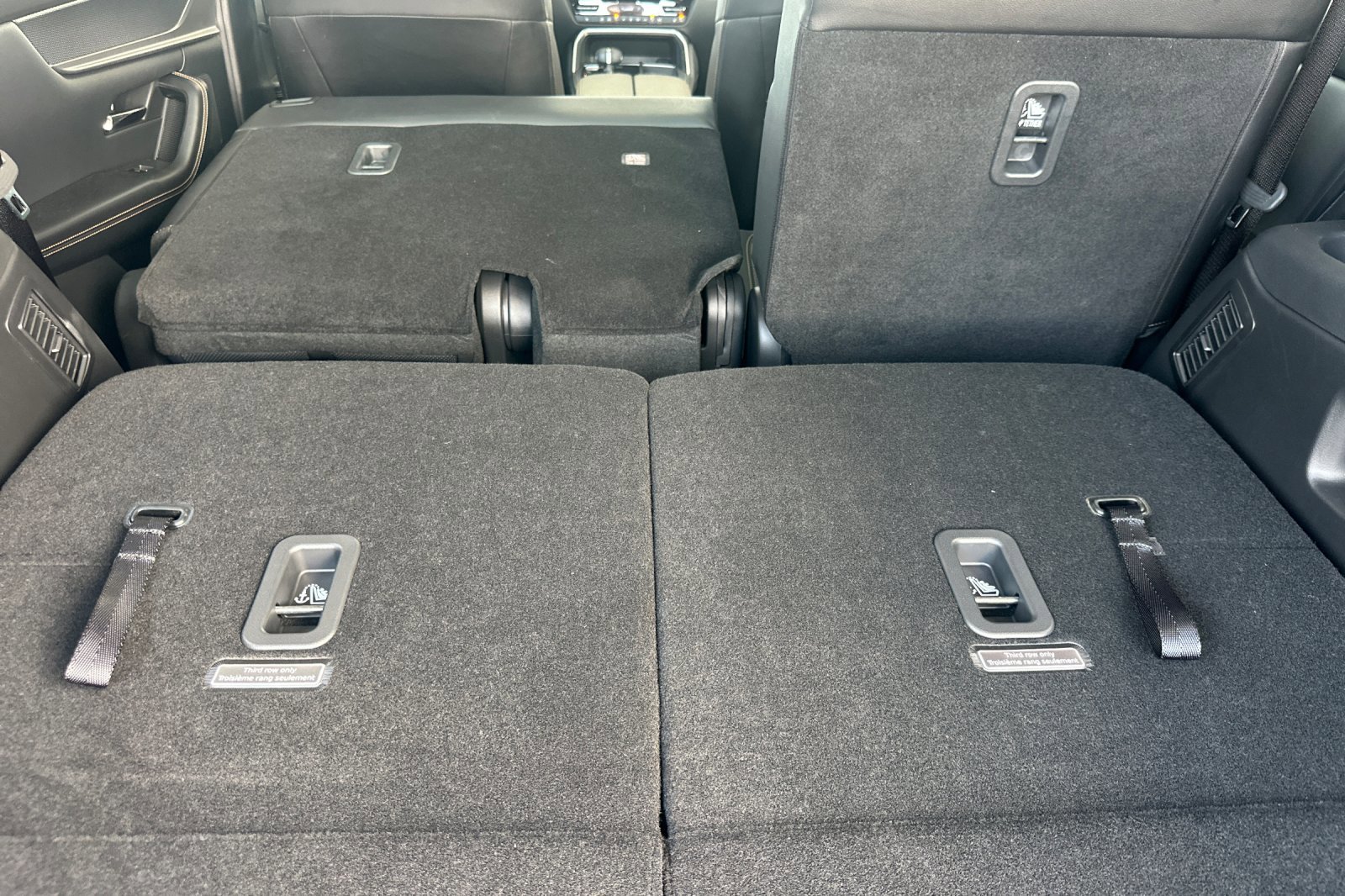 New 2025 MAZDA CX-90 Plug-In Hybrid w/Premium Sport image 17