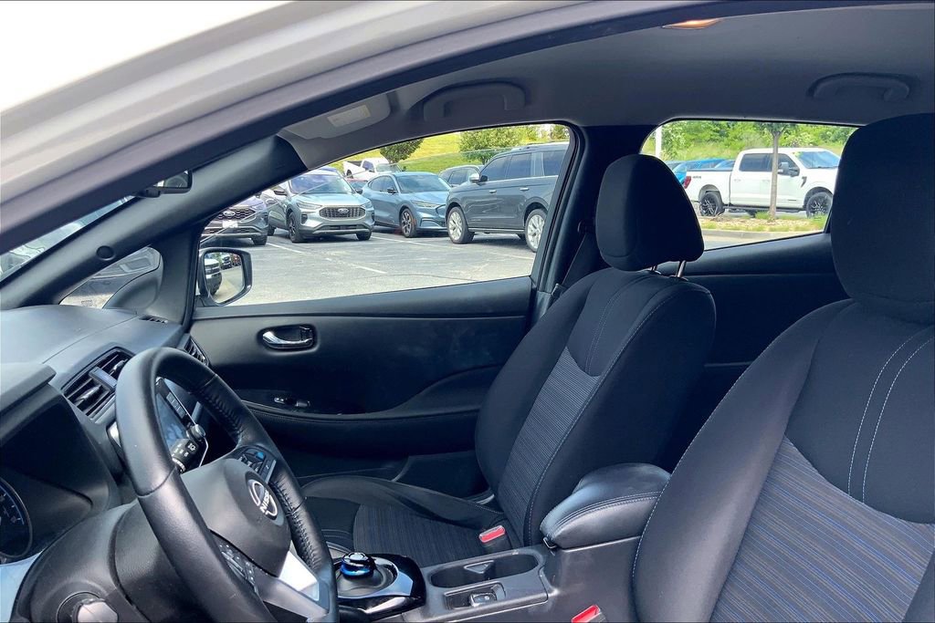 Used 2023 Nissan Leaf SV Plus FWD image 7