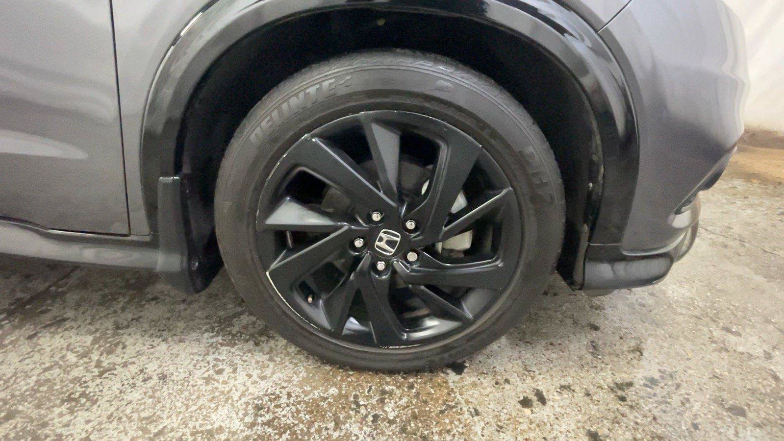 Used 2021 Honda HR-V Sport image 18