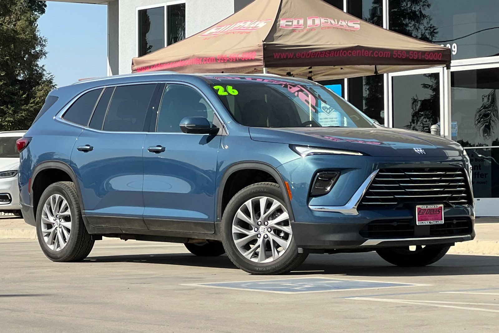 Used 2026 Buick Enclave Preferred FWD image 2
