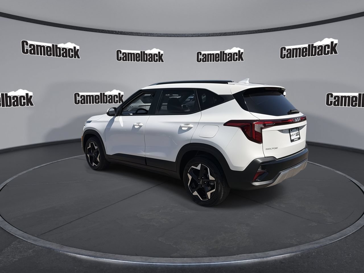 Certified 2025 Kia Seltos S FWD image 5