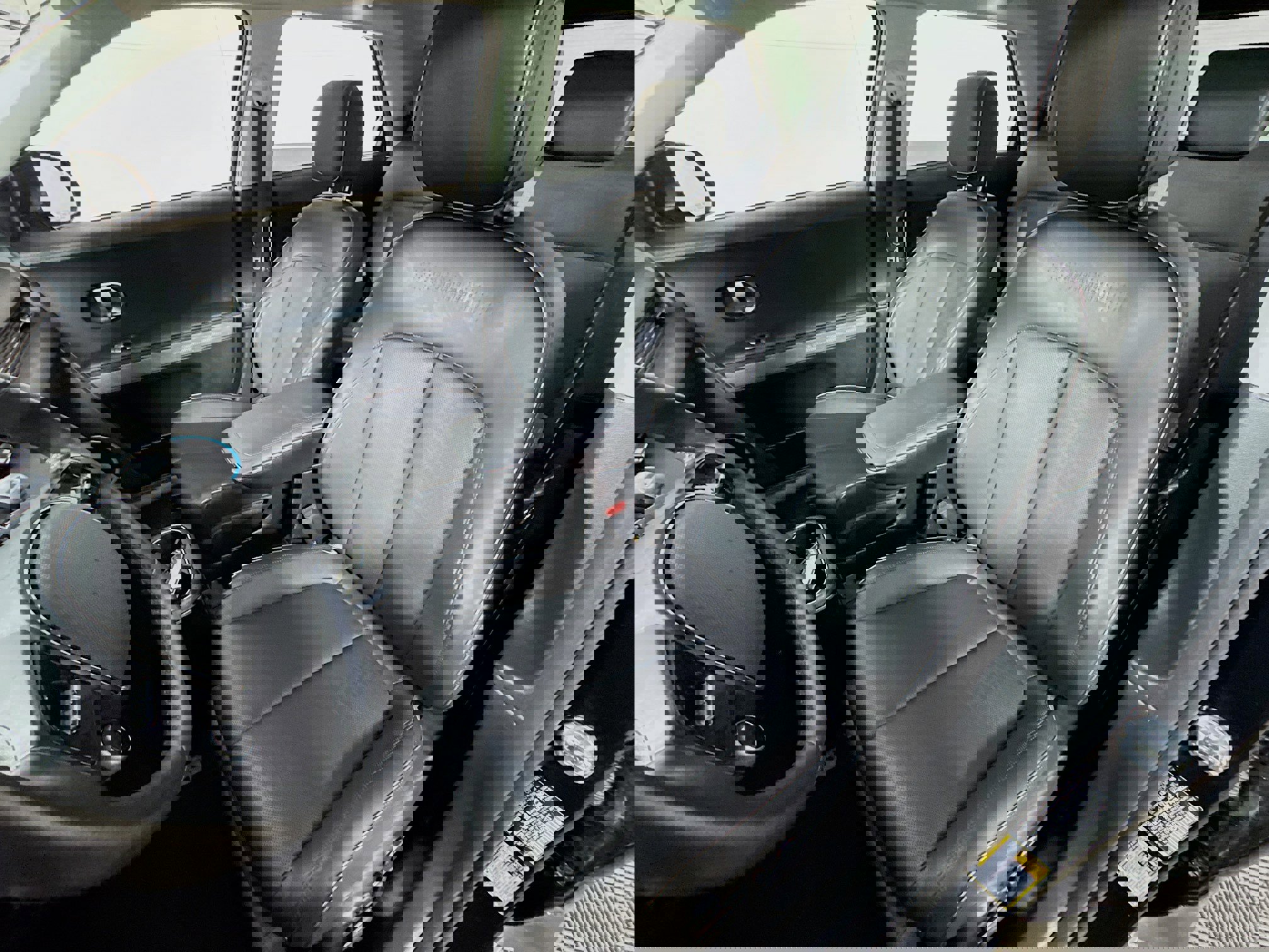 Used 2023 Hyundai Ioniq 5 Limited w/ Cargo Package image 16