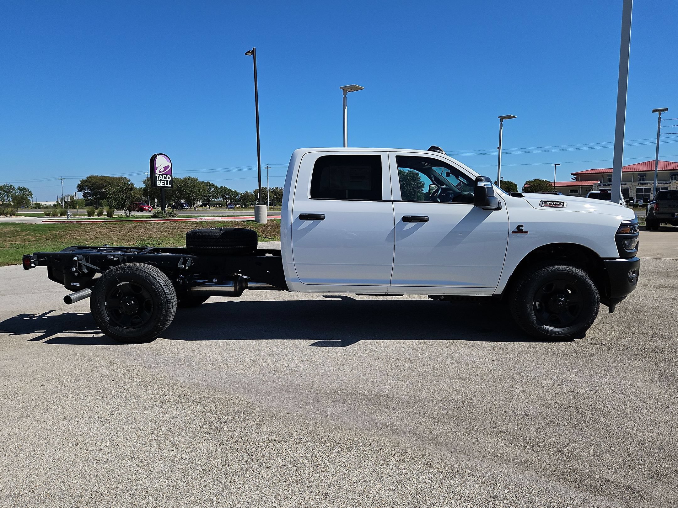 New 2026 RAM 3500 Tradesman AWD/4WD image 2
