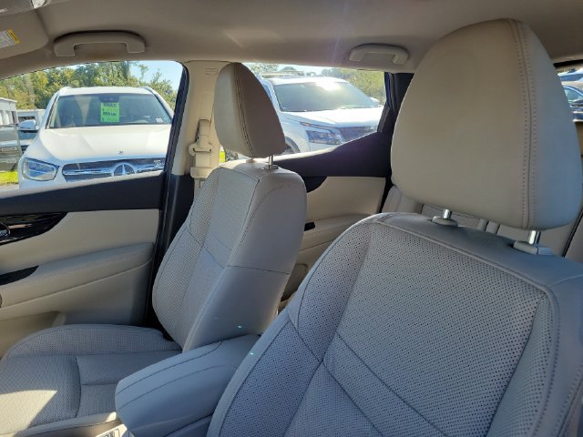 Used 2022 Nissan Rogue Sport SL FWD image 19