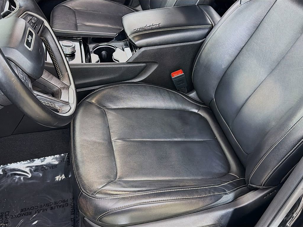 Used 2021 Jeep Grand Cherokee L Limited image 24