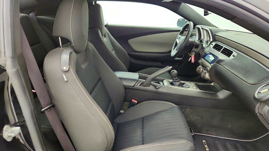 Used 2012 Chevrolet Camaro LS RWD image 22