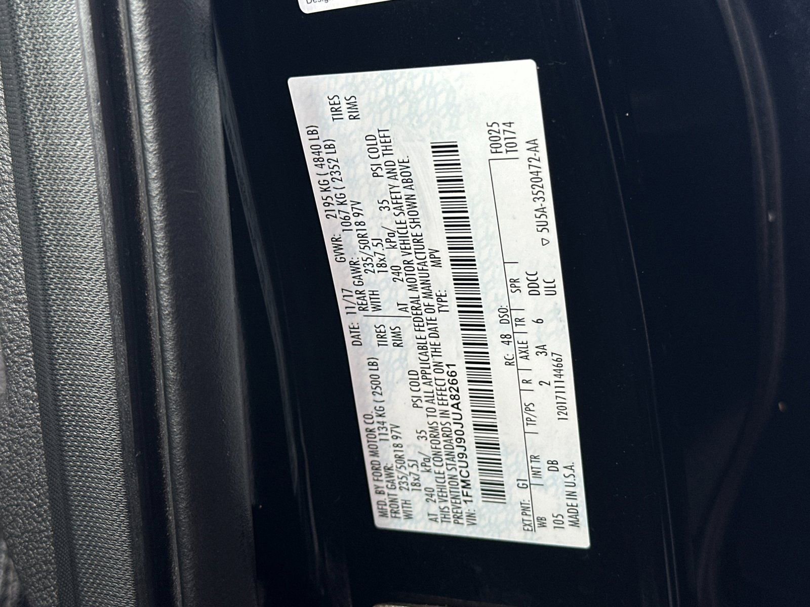 Used 2018 Ford Escape Titanium image 28