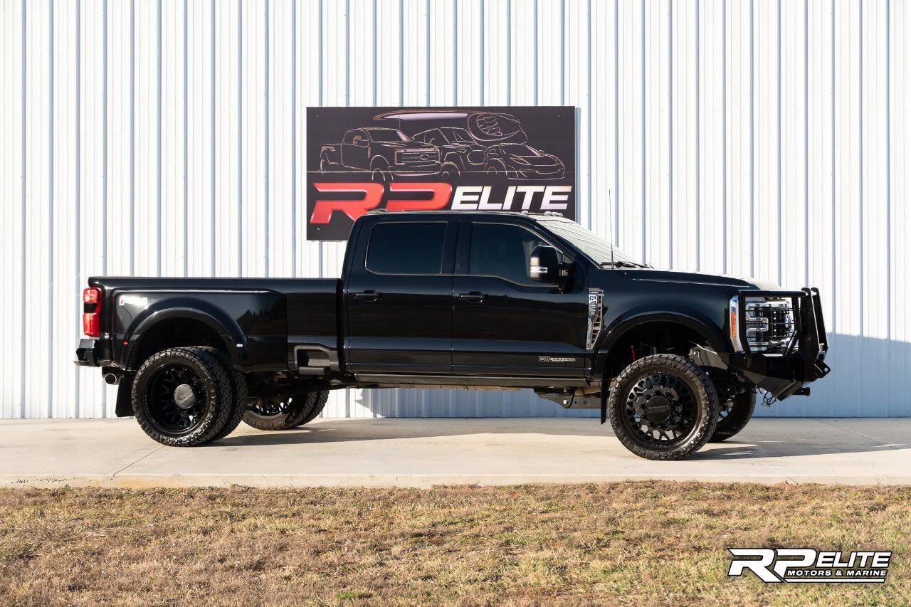 Used 2023 Ford F450 Lariat w/ FX4 Off-Road Package image 1