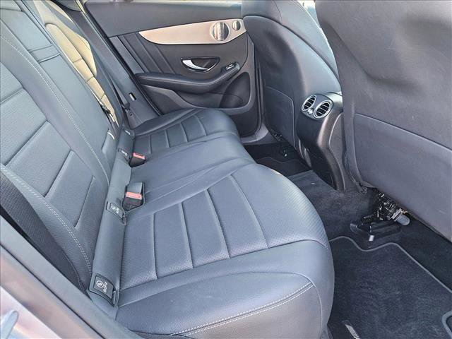 Used 2021 Mercedes-Benz GLC 300 4MATIC image 19