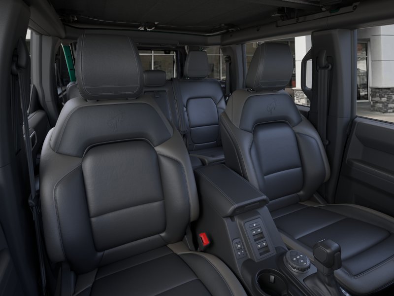 New 2025 Ford Bronco Outer Banks AWD/4WD image 8