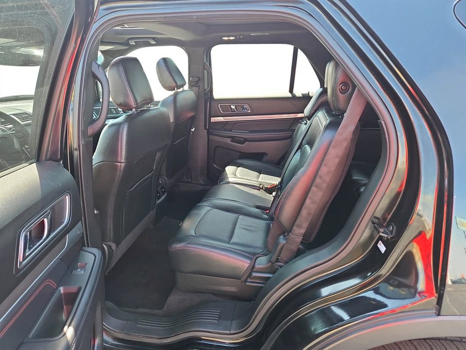 Used 2018 Ford Explorer Sport image 26