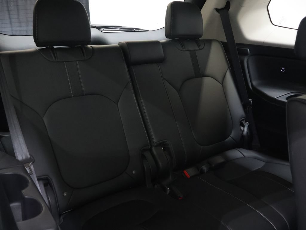 Used 2023 Honda Pilot EX-L image 13