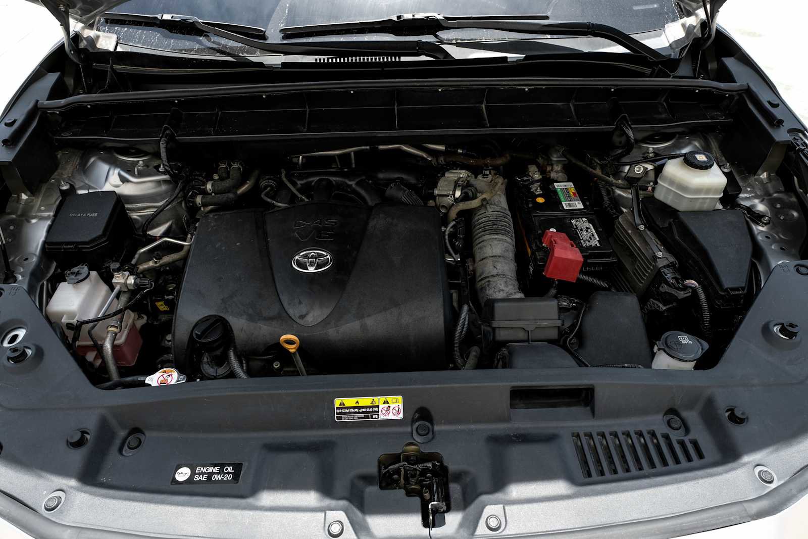 Used 2020 Toyota Highlander XLE FWD image 51