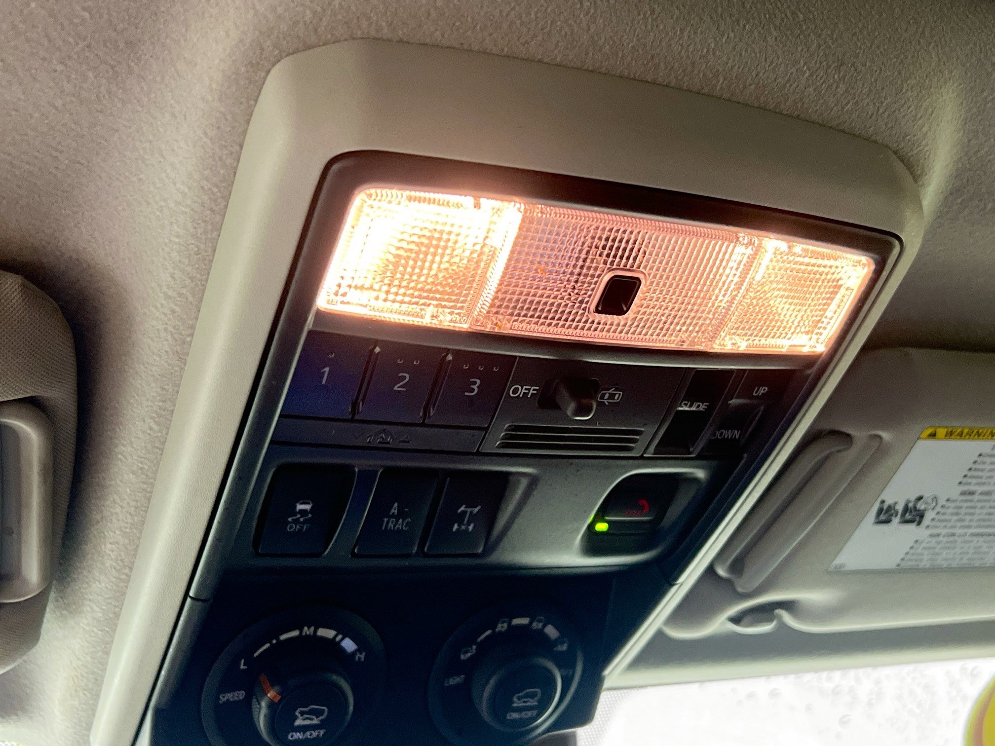 Used 2024 Toyota 4Runner TRD Off-Road Premium w/ Moonroof Package AWD/4WD image 19