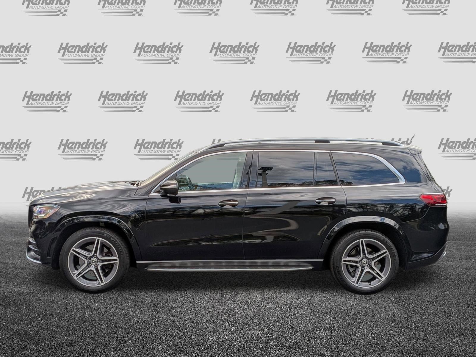Used 2023 Mercedes-Benz GLS 450 4MATIC w/ AMG Line Exterior image 7