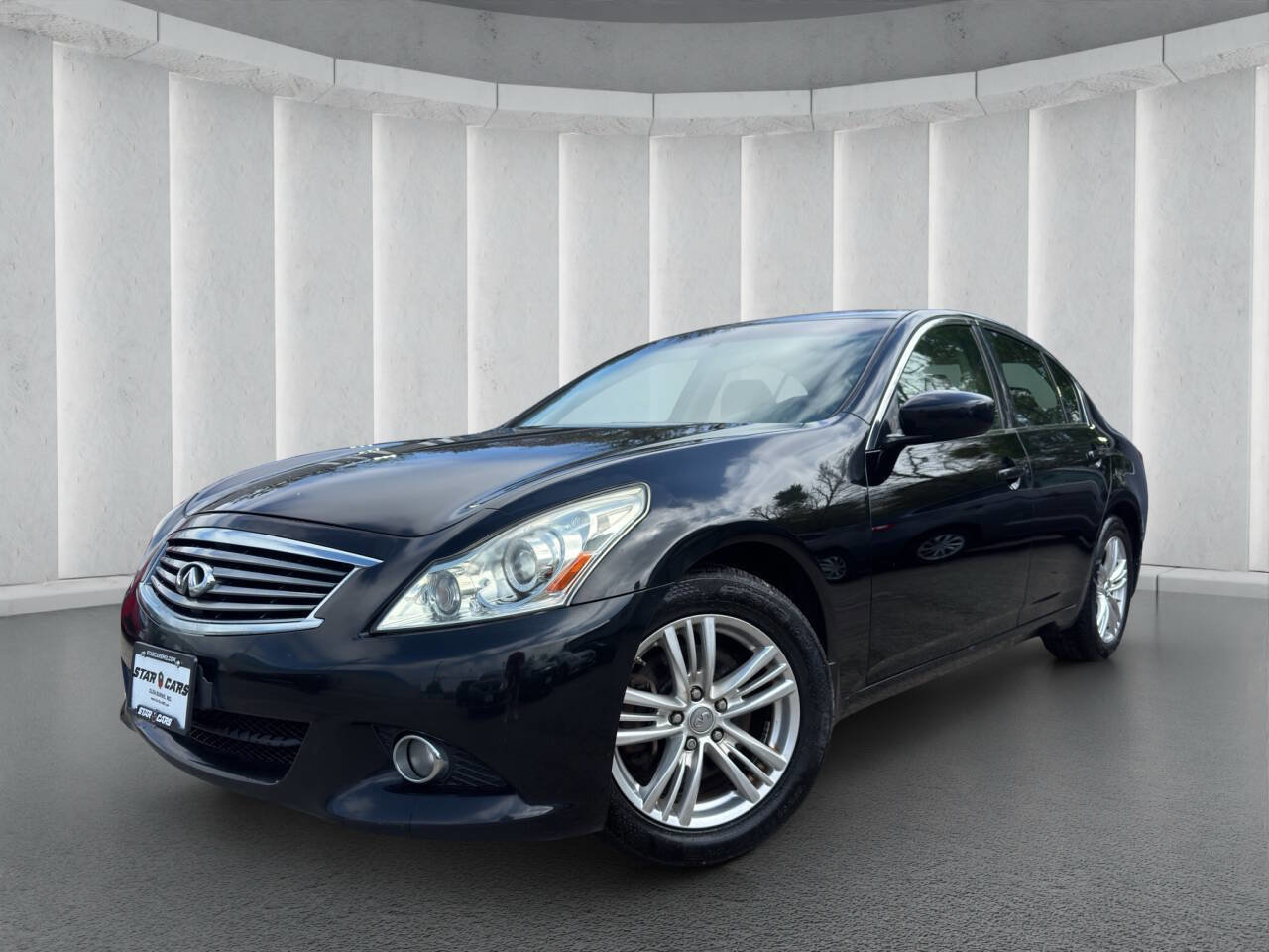 Used 2013 INFINITI G37 x Sedan w/ Premium Pkg