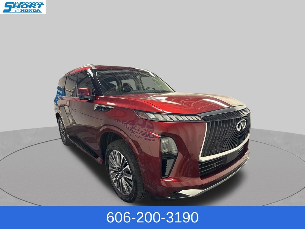 Used 2025 INFINITI QX80 Sensory AWD/4WD image 3