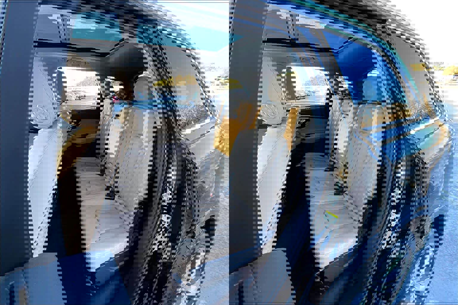 Used 2022 Audi Q7 Premium Plus image 21