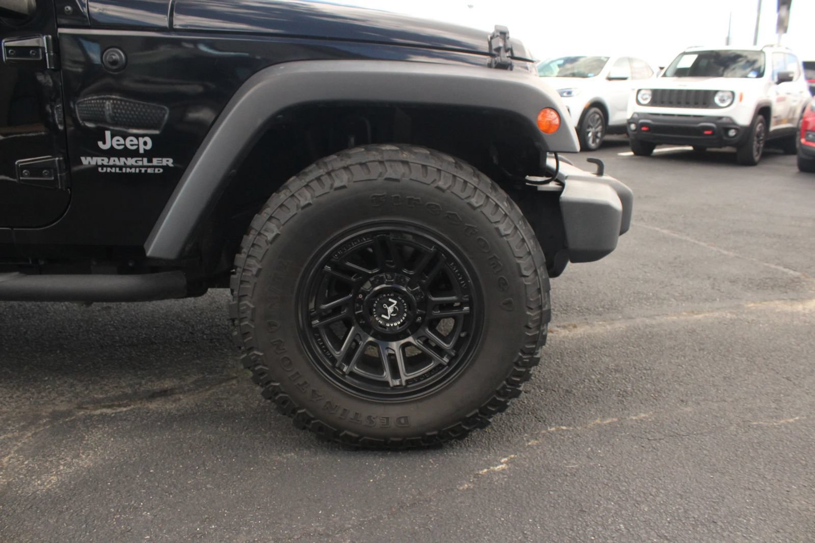 Used 2017 Jeep Wrangler Unlimited Sport w/ Quick Order Package 24S AWD/4WD image 10