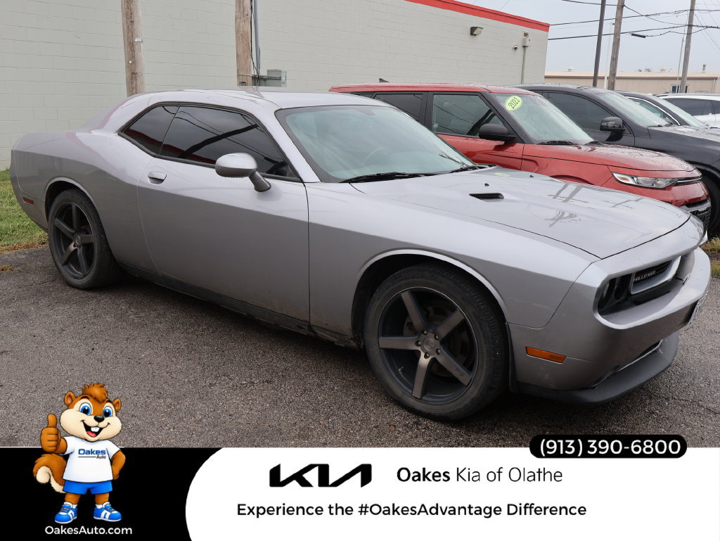 Used 2014 Dodge Challenger SXT