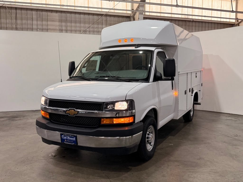 New 2025 Chevrolet Express 3500 w/ Power Convenience Package RWD image 2