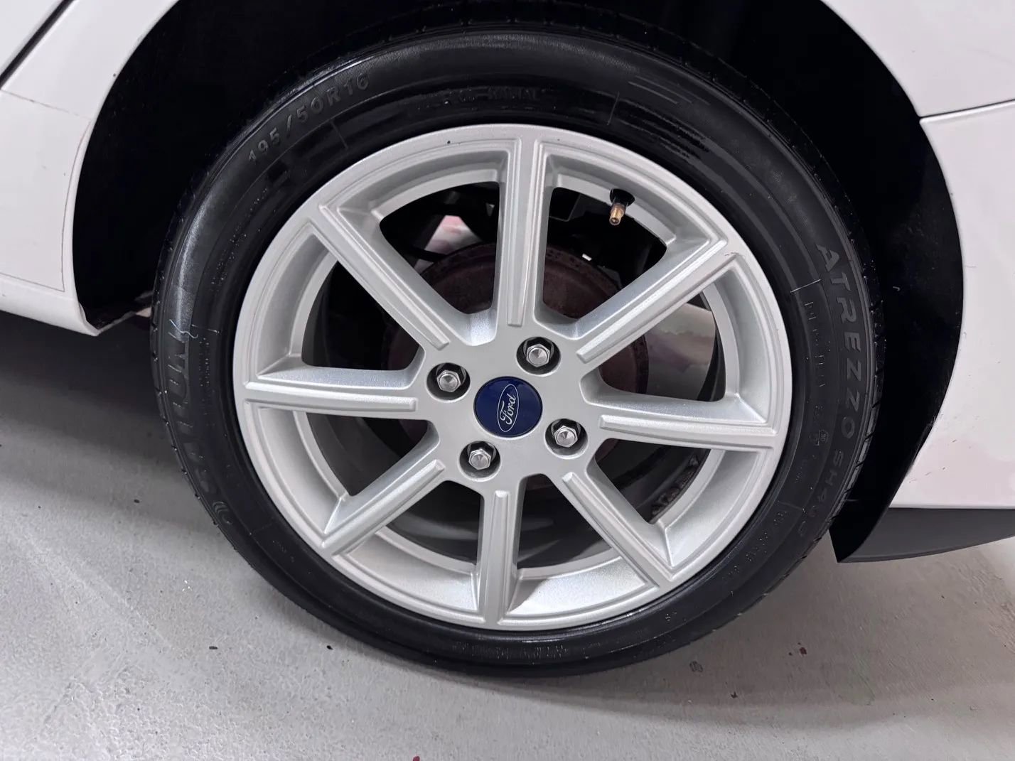 Used 2017 Ford Fiesta SE w/ Equipment Group 201A FWD image 10