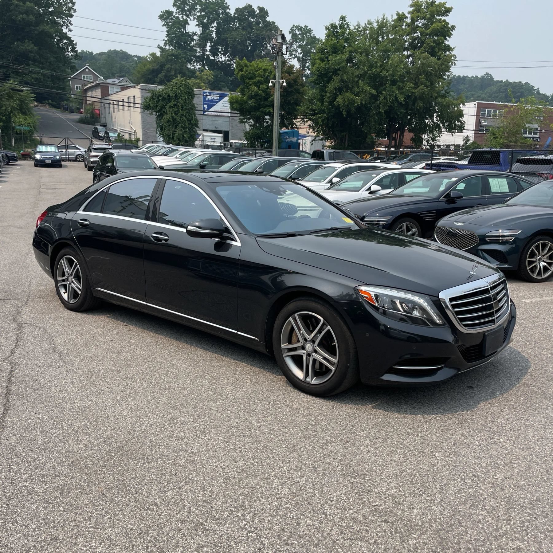 Used 2016 Mercedes-Benz S 550 4MATIC Sedan image 5