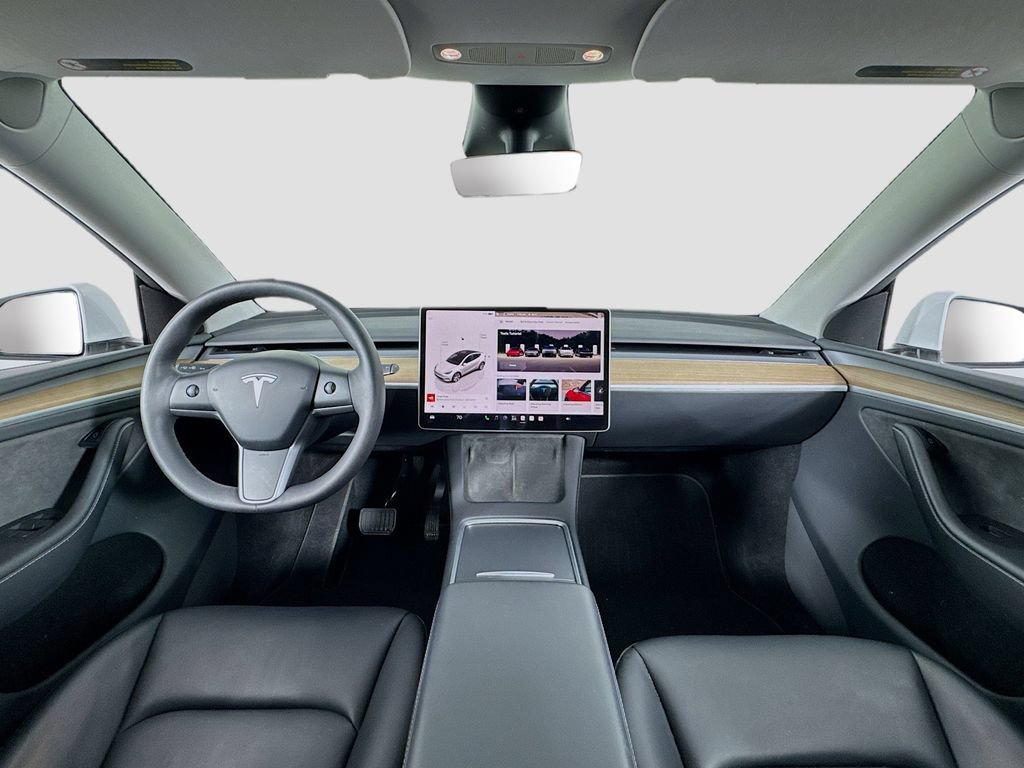 Used 2023 Tesla Model Y Long Range AWD/4WD image 13
