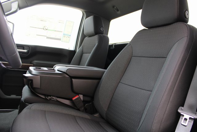 New 2025 GMC Sierra 2500 SLE image 30