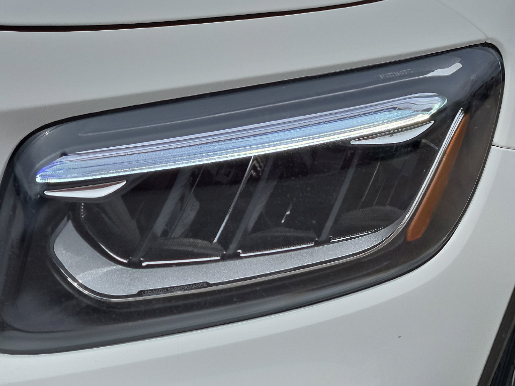 New 2026 Mercedes-Benz GLB 250 image 7