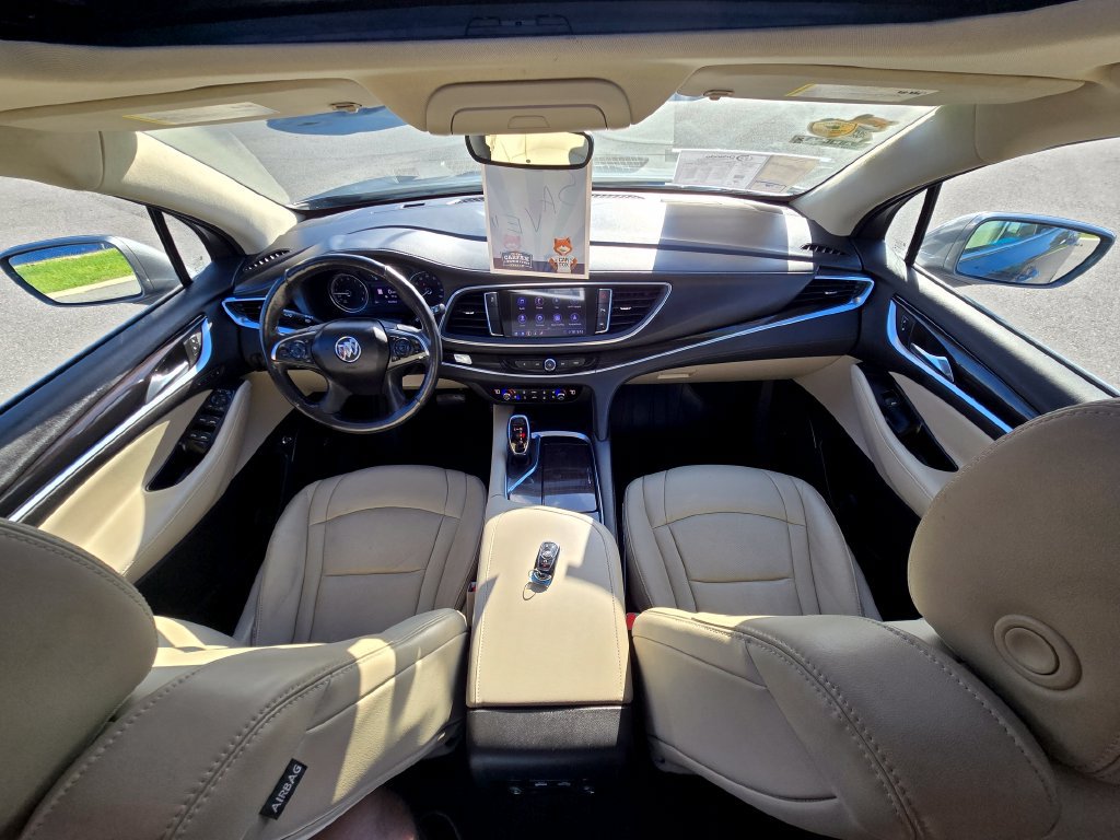 Used 2020 Buick Enclave Premium w/ Sun and Sites Package FWD image 55