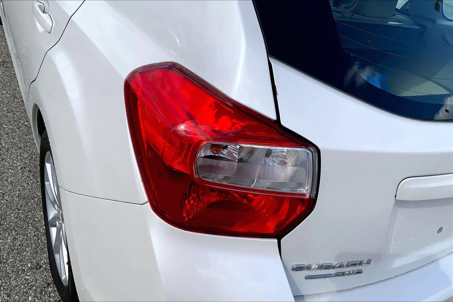 Used 2012 Subaru Impreza 2.0i Premium AWD/4WD image 27