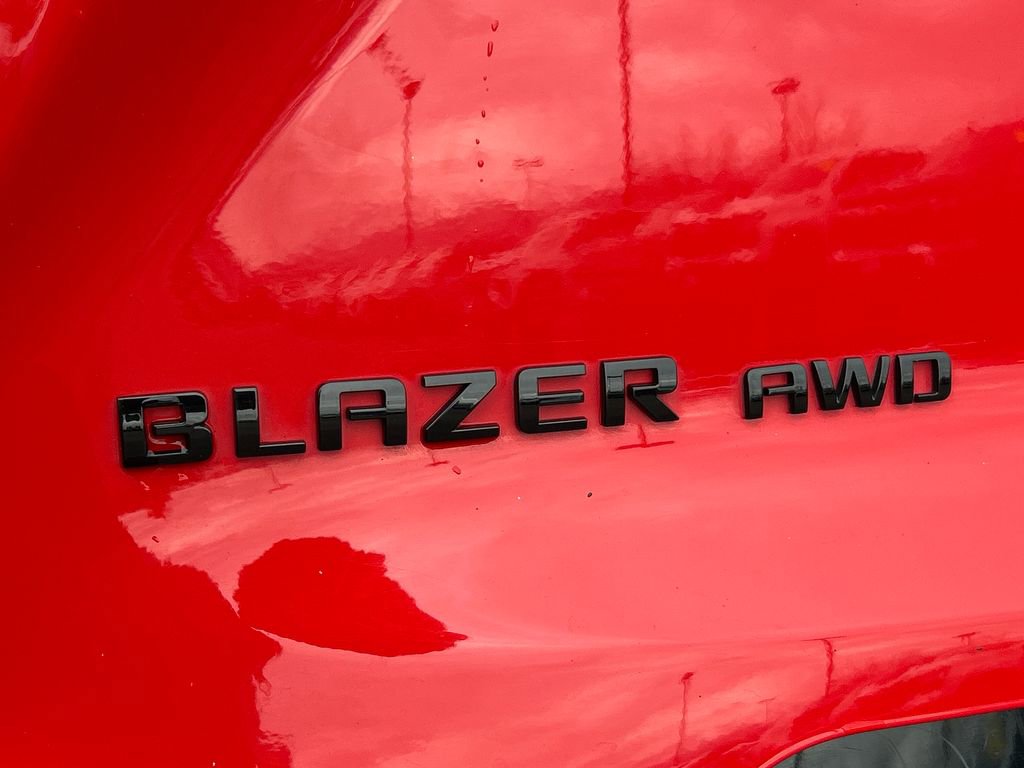 Used 2019 Chevrolet Blazer RS AWD/4WD image 24