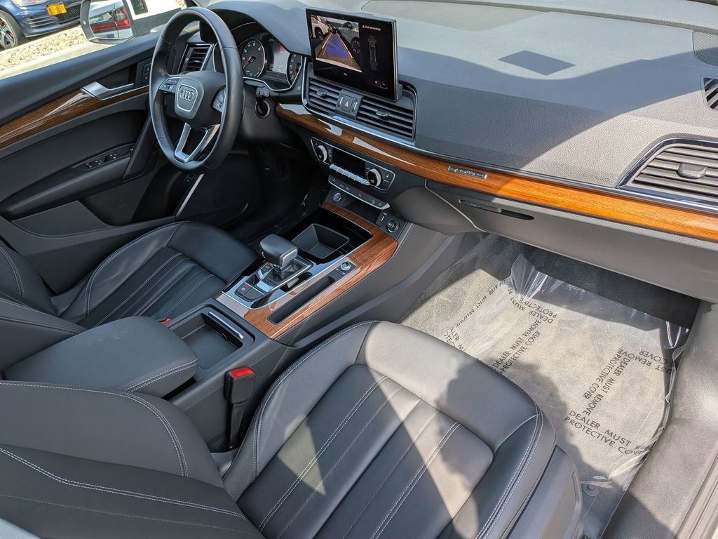 Used 2022 Audi Q5 2.0T Premium image 34