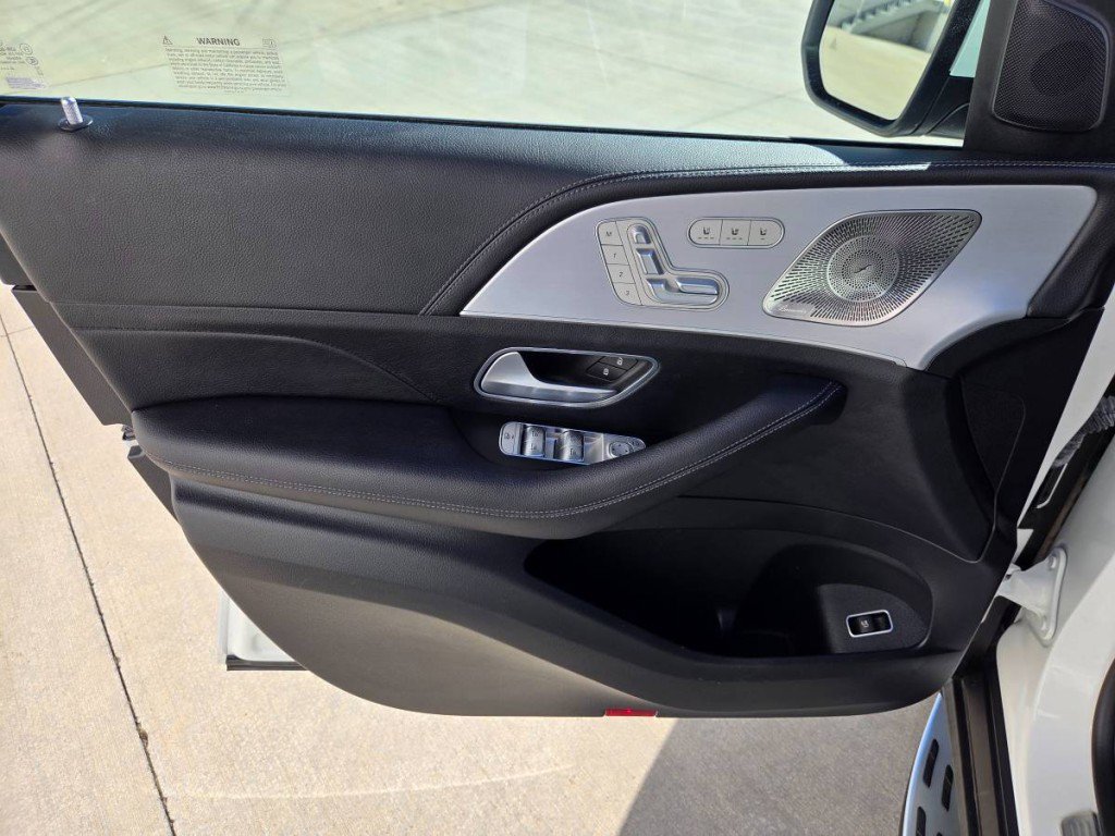 Used 2024 Mercedes-Benz GLE 350 4MATIC image 18