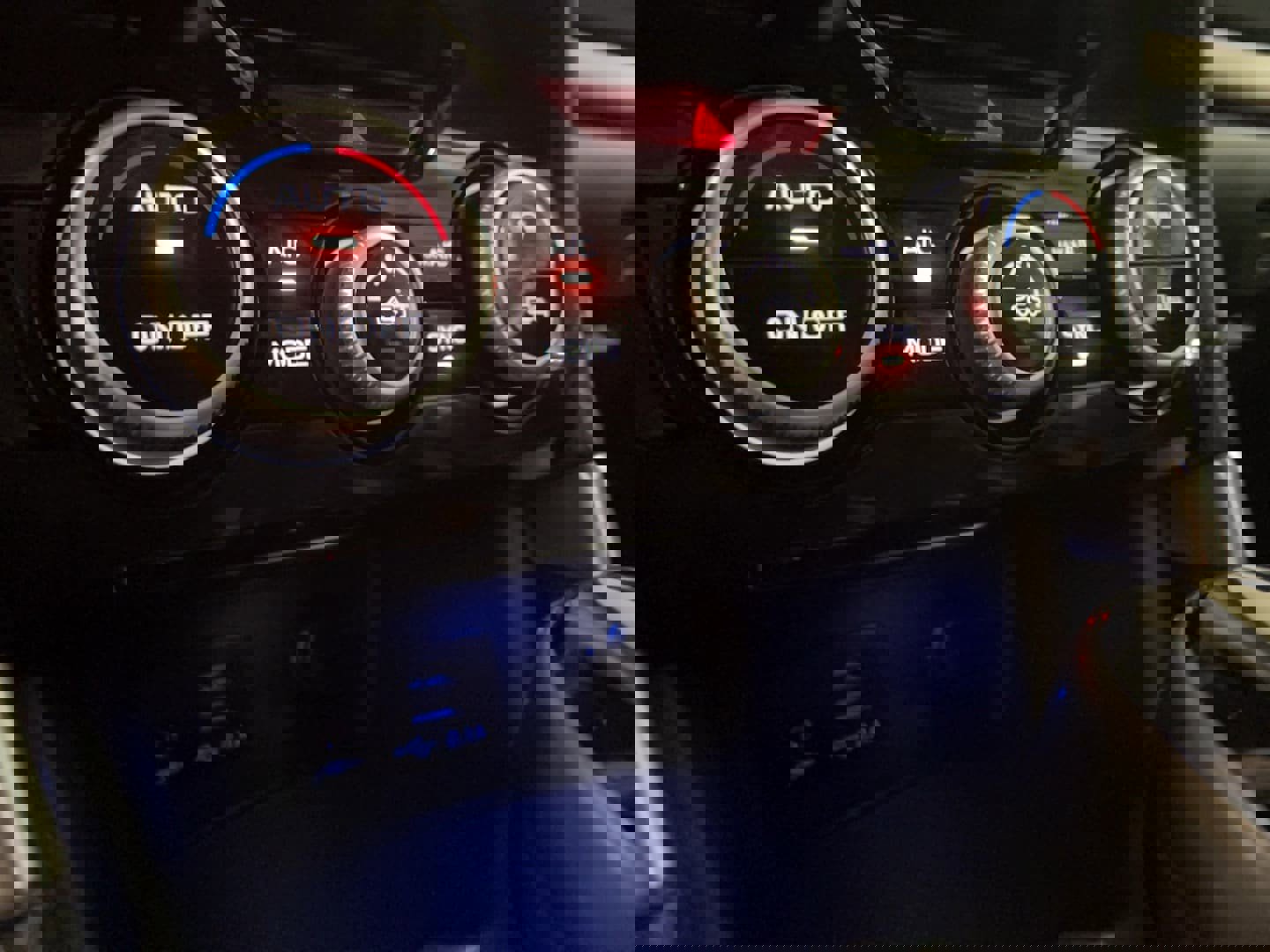 Used 2022 Subaru Forester Limited image 18