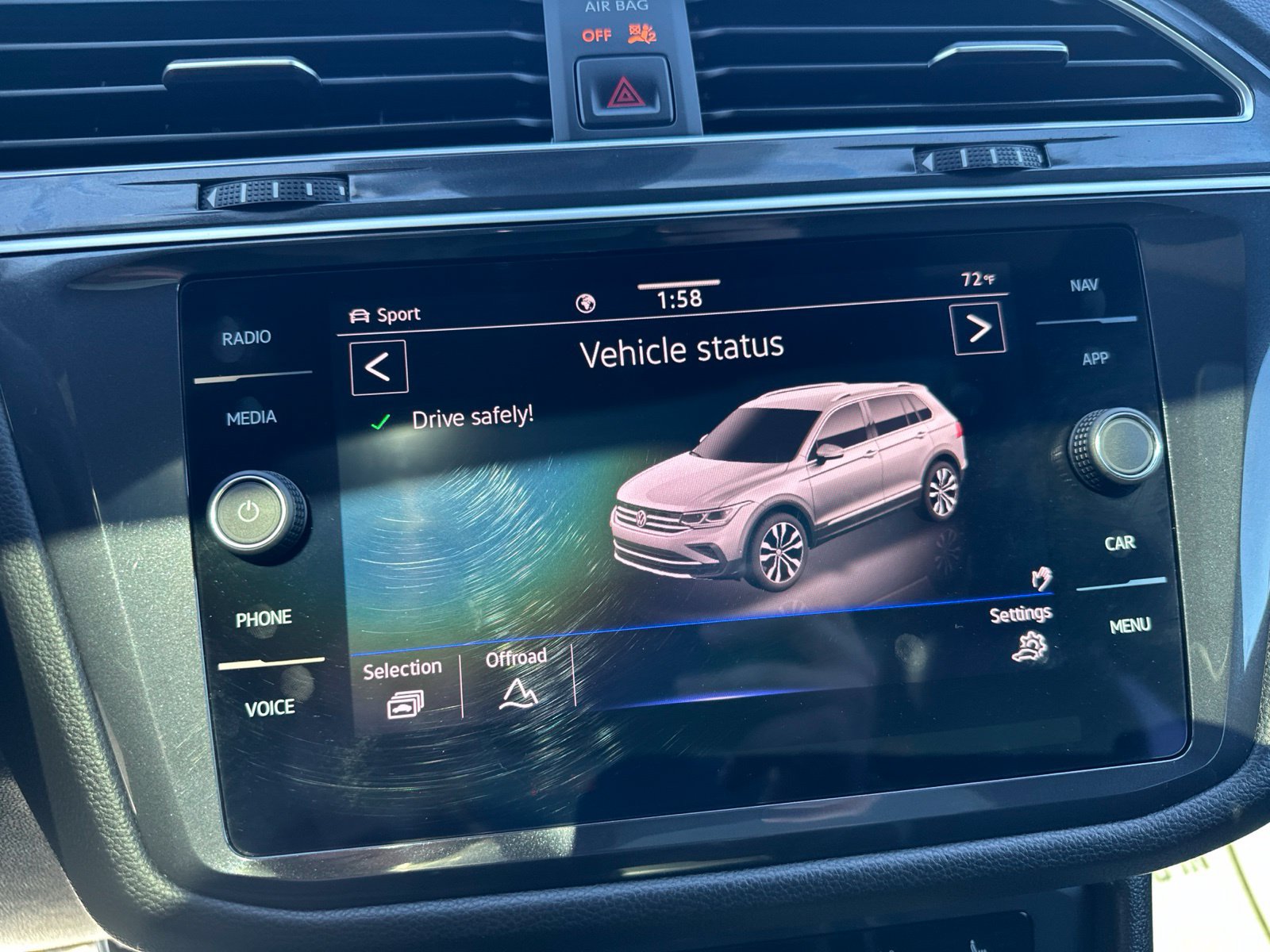 Certified 2024 Volkswagen Tiguan SEL R-Line w/ MDO Package, Two-Row AWD/4WD image 60
