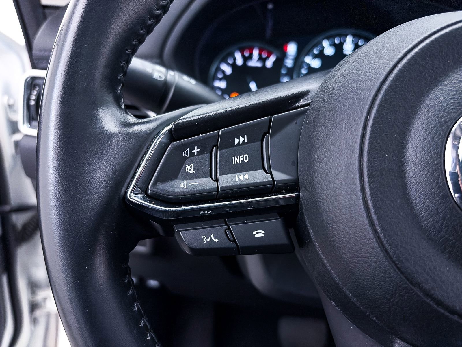 Used 2022 MAZDA CX-5 AWD 2.5 S w/ Premium Package image 29