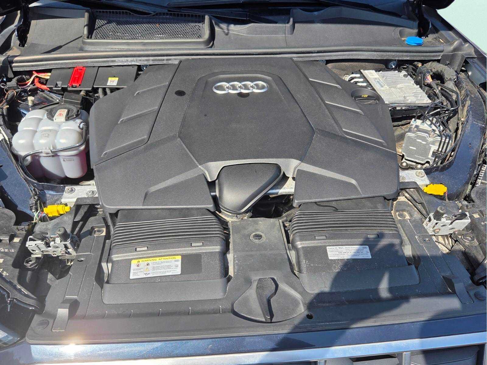 Used 2023 Audi Q7 3.0T Prestige AWD/4WD image 23
